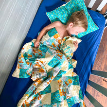 Load image into Gallery viewer, Safari Expedition Patch Blanket (Blue Sea)