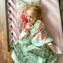 Load image into Gallery viewer, Spring Floral Patch Blanket (Green Leaves)